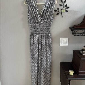 Elegant Black and White jumpsuit